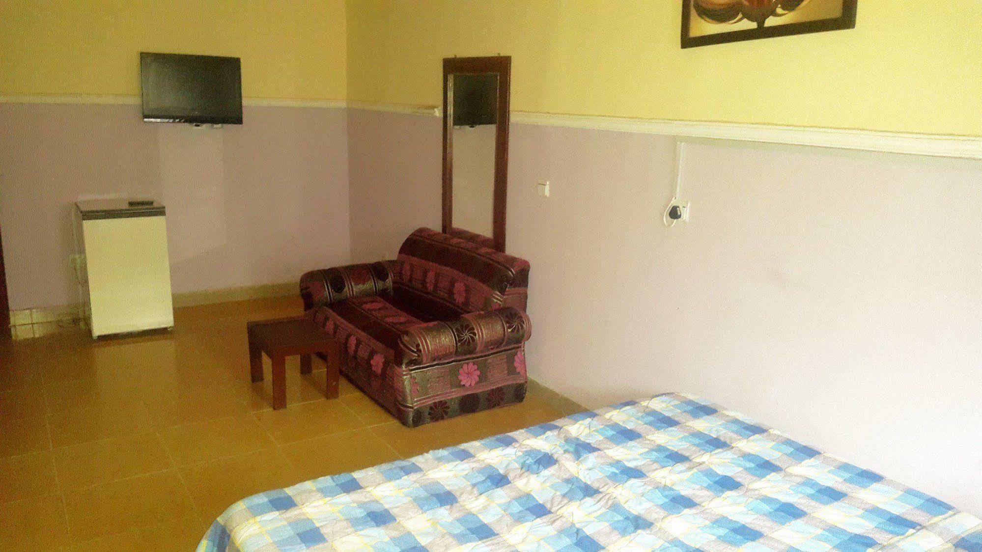 Maria Suites Lagos Esterno foto