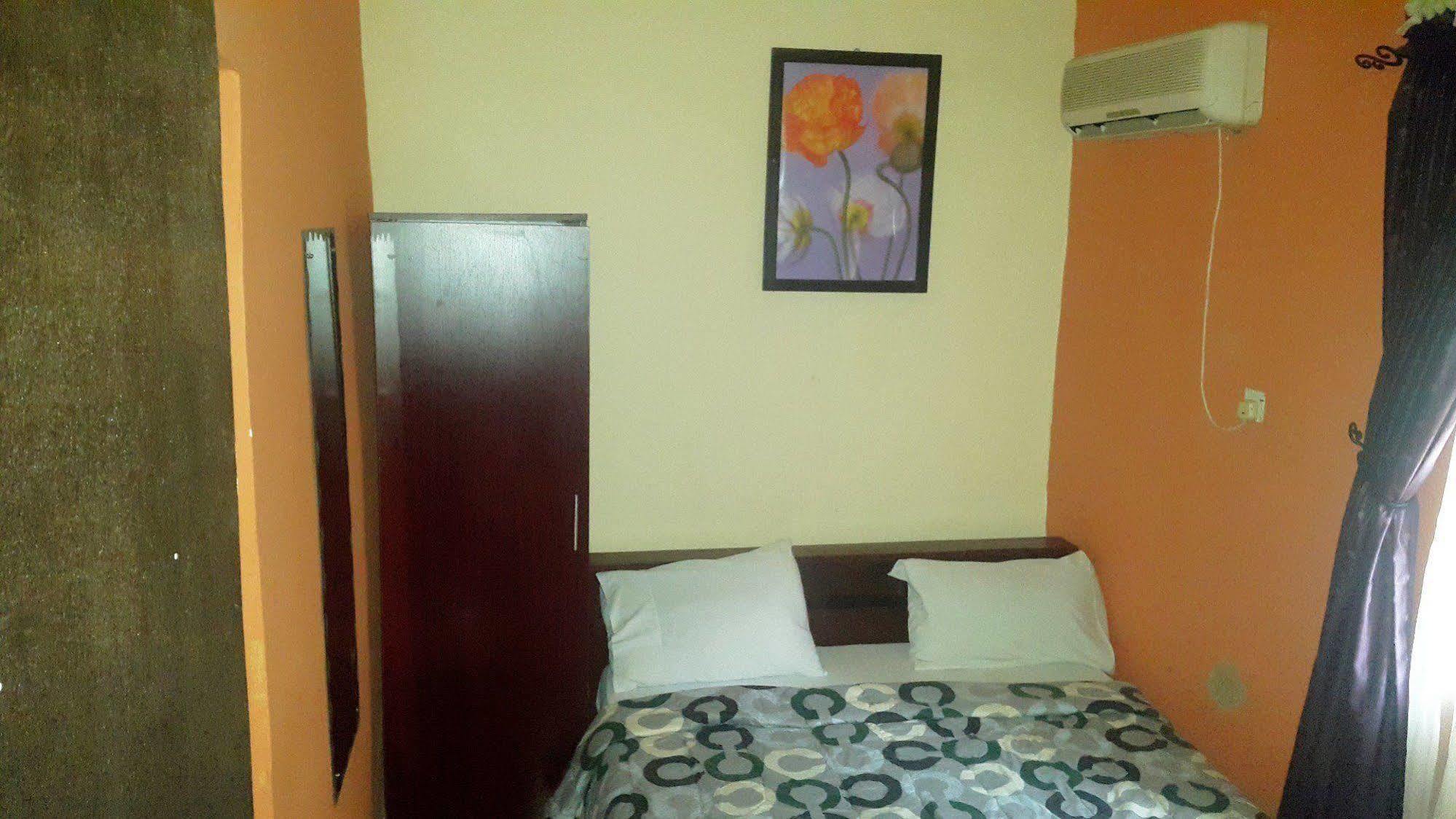 Maria Suites Lagos Esterno foto
